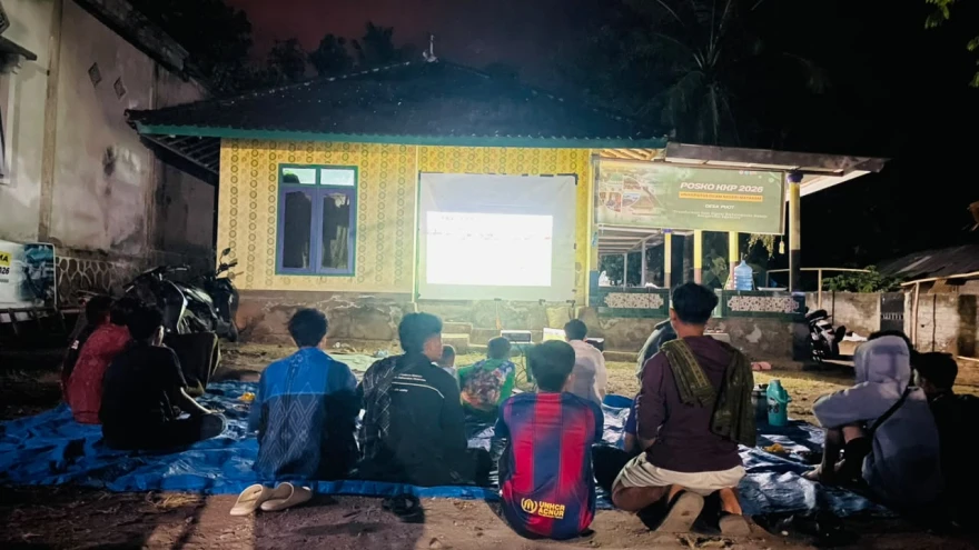 Mahasiswa KKP UIN Mataram Gelar Nonton Bareng Final Piala Dunia 2026 Bersama Pemerintah Desa dan Masyarakat Desa Pijot