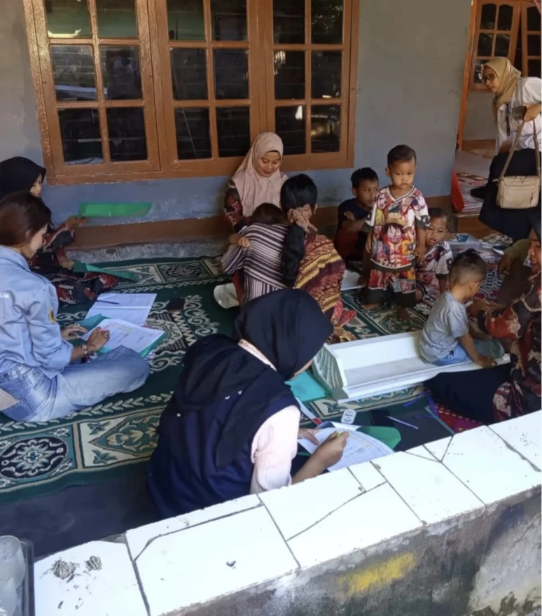 Mahasiswa KKN Universitas Mataram Berpartisipasi dalam Kegiatan Posyandu di Dusun Rarangan dan Dusun Bendera Baru, Desa Pijot